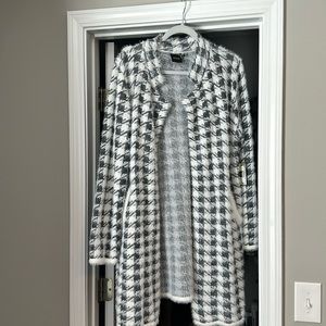 Cliche Houndstooth Cardigan